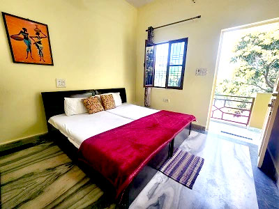 Yoga school accommodation