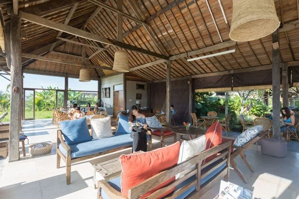Yoga Retreat Stay In Japan