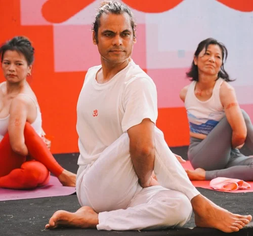 Daily practice and full retreat support at Tattvaa Yogashala