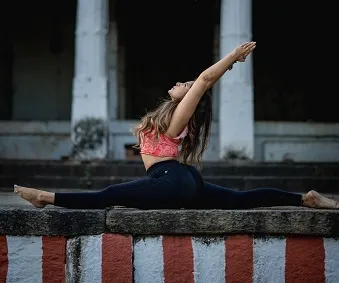 Anna Chhugani - Hatha and Ashtanga Yoga Teacher